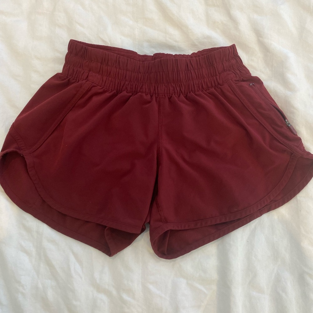 Garnet discontinued Lululemon Tracker shorts